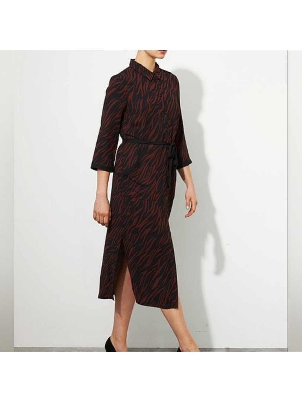 Joseph Ribkoff Brown Animal Print Midi Dress Long Sleeve Pockets Duster Size 4
